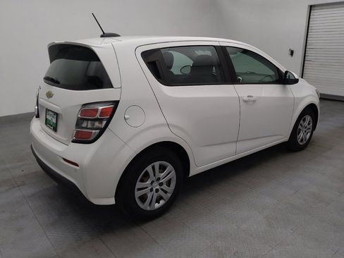 Used 2020 Chevrolet Sonic LT image 10