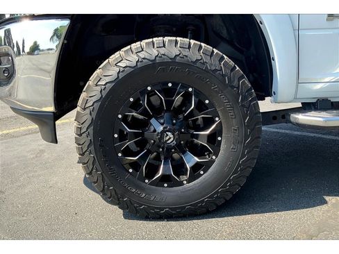 Used 2023 RAM 3500 Laramie image 9