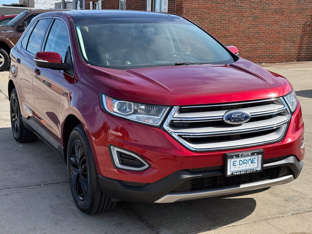 Used 2018 Ford Edge SEL w/ Equipment Group 201A AWD/4WD image 3