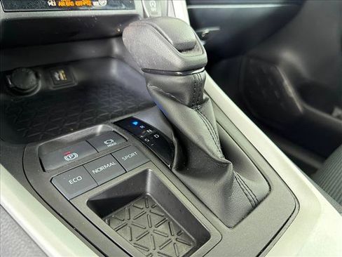 Used 2025 Toyota RAV4 LE FWD image 30
