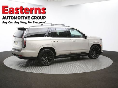 Used 2024 Cadillac Escalade Sport Platinum w/ LPO, ONYX Package image 47