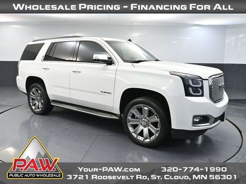 Used 2015 GMC Yukon SLE image 1