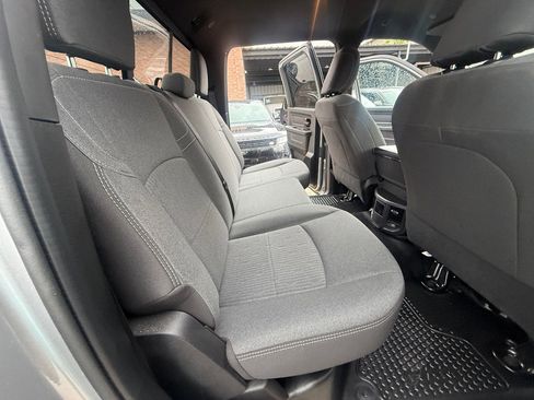 Used 2024 RAM 3500 Tradesman w/ Chrome Appearance Group image 19