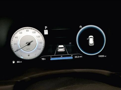 Used 2023 Hyundai Palisade Calligraphy image 25