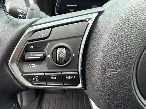 Certified 2026 Acura MDX w/ Technology Package FWD image 26