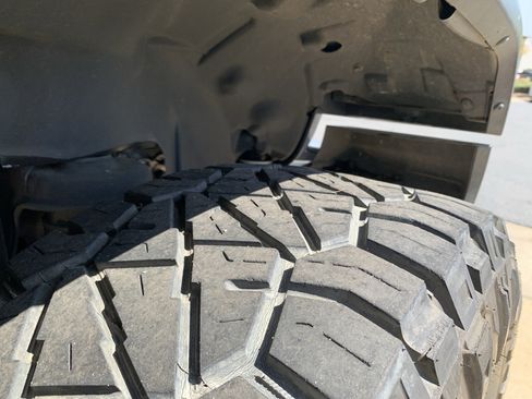 Used 2019 Jeep Wrangler Unlimited Sport image 12