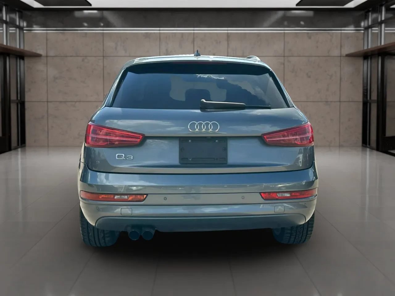 Used 2017 Audi Q3 2.0T Premium Plus w/ Premium Plus Package FWD image 16
