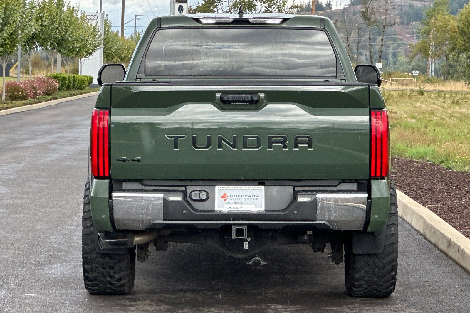 Used 2022 Toyota Tundra SR5 w/ TRD Off-Road Package AWD/4WD image 4