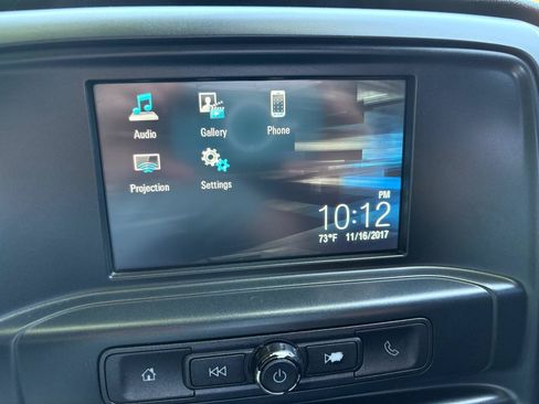 Used 2018 GMC Sierra 1500 2WD Regular Cab image 10