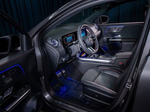 New 2026 Mercedes-Benz GLA 250 4MATIC image 10