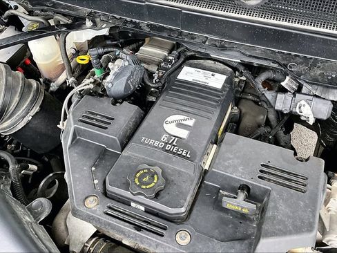 Used 2019 RAM 3500 Limited AWD/4WD image 32