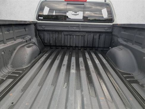 Used 2021 Chevrolet Colorado ZR2 w/ Colorado ZR2 Bison Edition AWD/4WD image 30