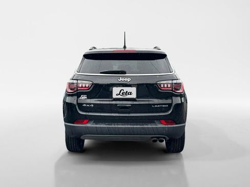 Used 2022 Jeep Compass Limited AWD/4WD image 5