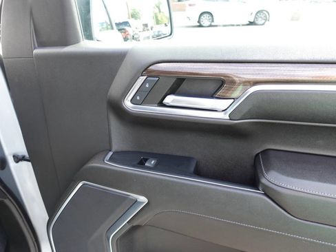 Used 2023 Chevrolet Silverado 1500 LT AWD/4WD image 32