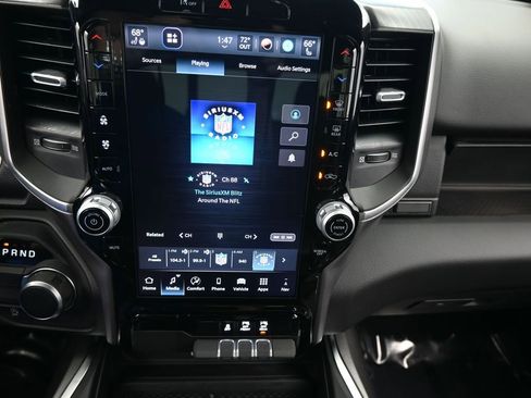 Used 2025 RAM 1500 Big Horn image 25