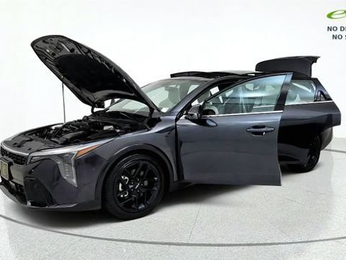 Used 2025 Kia K4 GT-Line Turbo FWD image 14