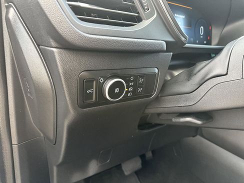 Used 2025 Ford Escape Platinum image 21