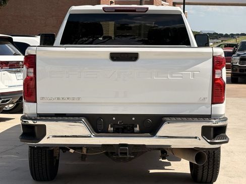 Used 2025 Chevrolet Silverado 2500 LT w/ Convenience Package AWD/4WD image 5