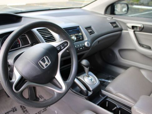 Used 2010 Honda Civic LX image 12