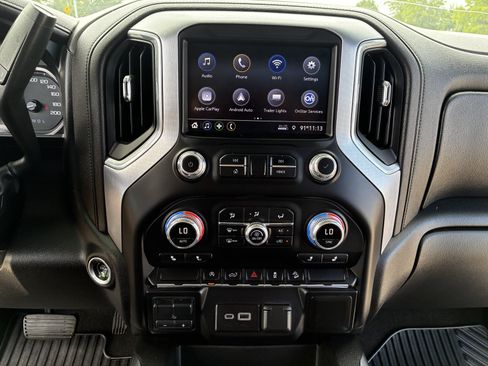 Used 2020 GMC Sierra 1500 Elevation w/ Elevation Value Package AWD/4WD image 37