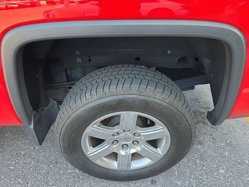 Used 2017 GMC Sierra 1500 SLT w/ Suspension Package, Off-Road AWD/4WD image 15