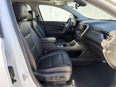Used 2022 GMC Acadia AT4 w/ Preferred Package image 15