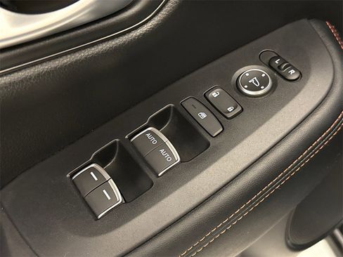 Certified 2024 Honda HR-V Sport image 21