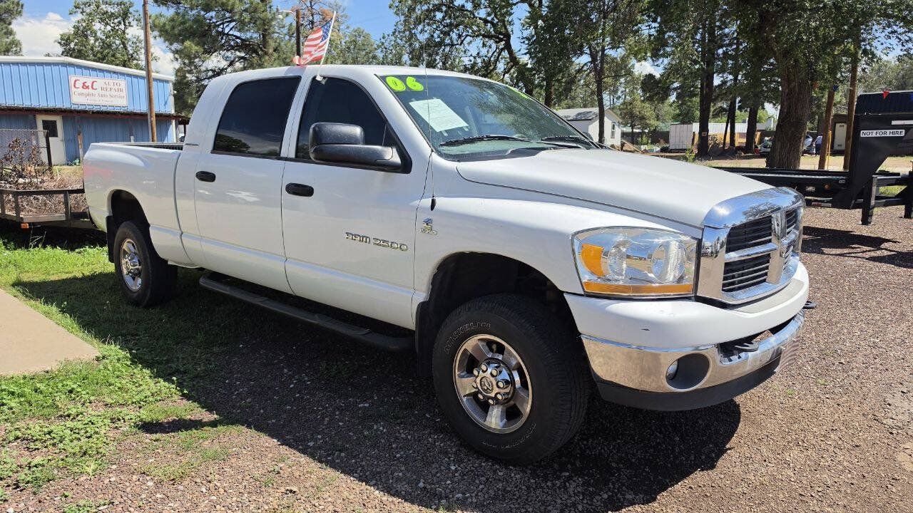 Used 2006 Dodge Ram 2500 Truck SLT w/ Light Group AWD/4WD image 6