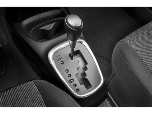 Used 2015 Toyota Yaris LE image 12