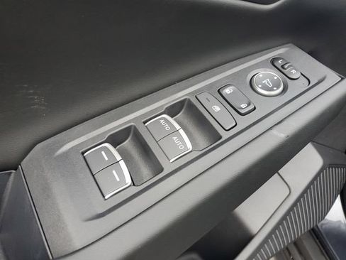 Used 2025 Honda Accord SE image 9