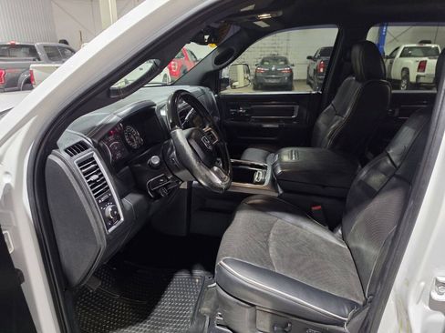 Used 2016 RAM 3500 Laramie Longhorn AWD/4WD image 30