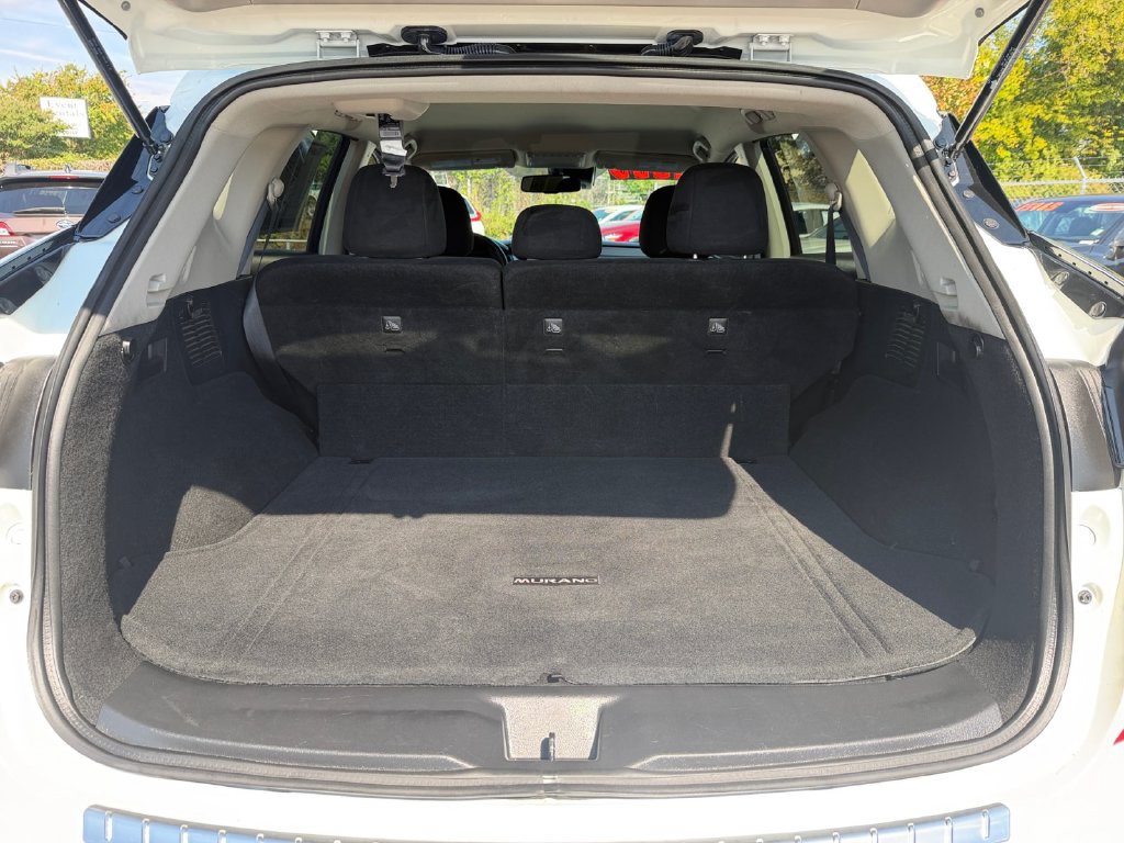 Used 2021 Nissan Murano SV AWD/4WD image 14