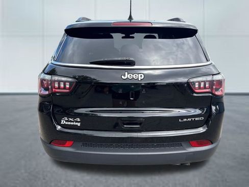 Used 2019 Jeep Compass Limited AWD/4WD image 3