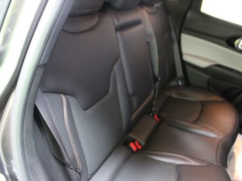 Used 2023 Jeep Compass Limited AWD/4WD image 9