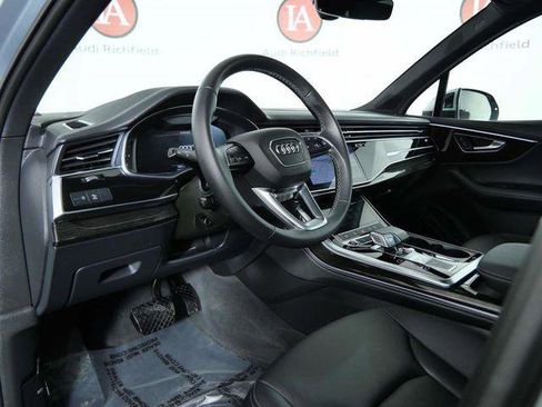 Used 2025 Audi Q7 2.0T Premium Plus w/ Premium Plus Package AWD/4WD image 17
