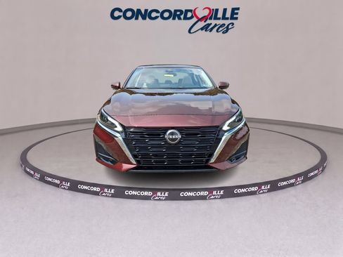 Certified 2024 Nissan Altima 2.5 SL FWD image 3
