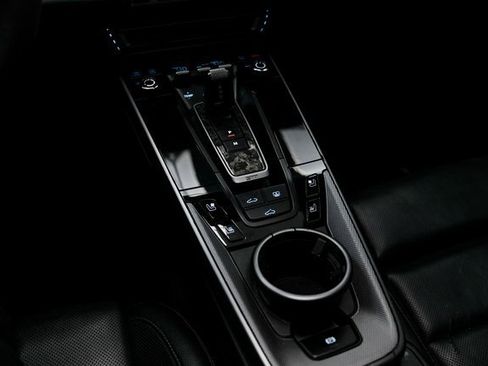 Used 2020 Porsche 911 Carrera image 18