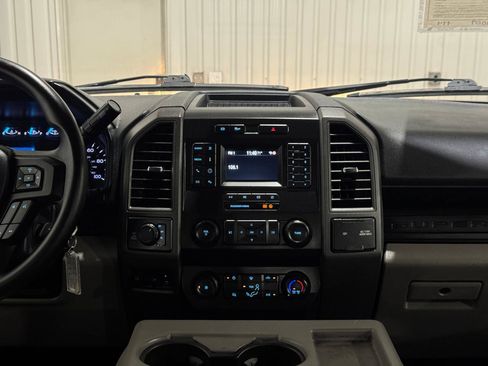 Used 2022 Ford F250 XL w/ Power Equipment Group AWD/4WD image 21