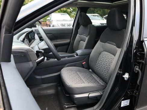 New 2026 Nissan Kicks SV w/ SV Premium Package image 10