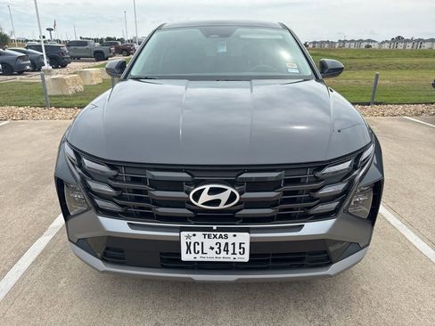Used 2025 Hyundai Tucson SE FWD image 6