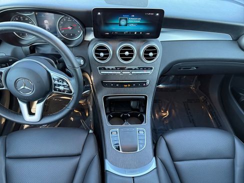 Used 2022 Mercedes-Benz GLC 300 4MATIC Coupe image 11