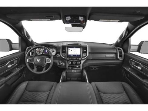 New 2026 RAM 1500 4x4 Crew Cab image 7