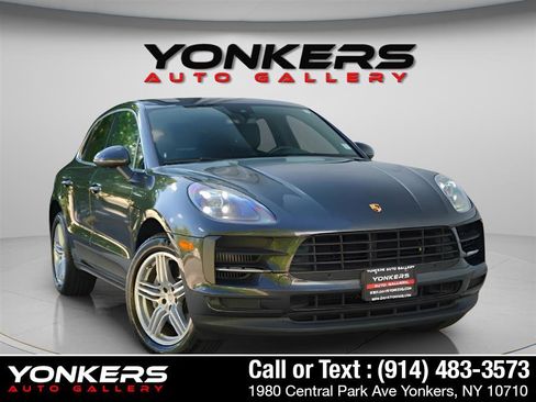 Used 2021 Porsche Macan S image 18