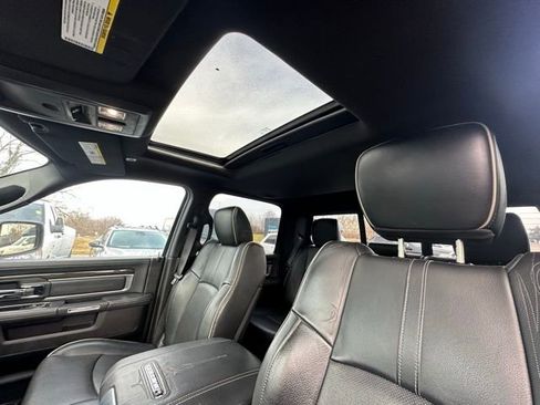 Used 2017 RAM 1500 Limited image 27