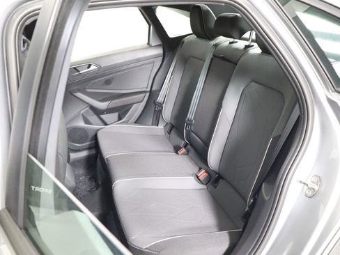 Used 2025 Volkswagen Jetta Sport image 38