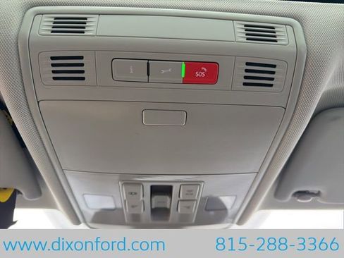 New 2026 Volkswagen Jetta SE FWD image 18