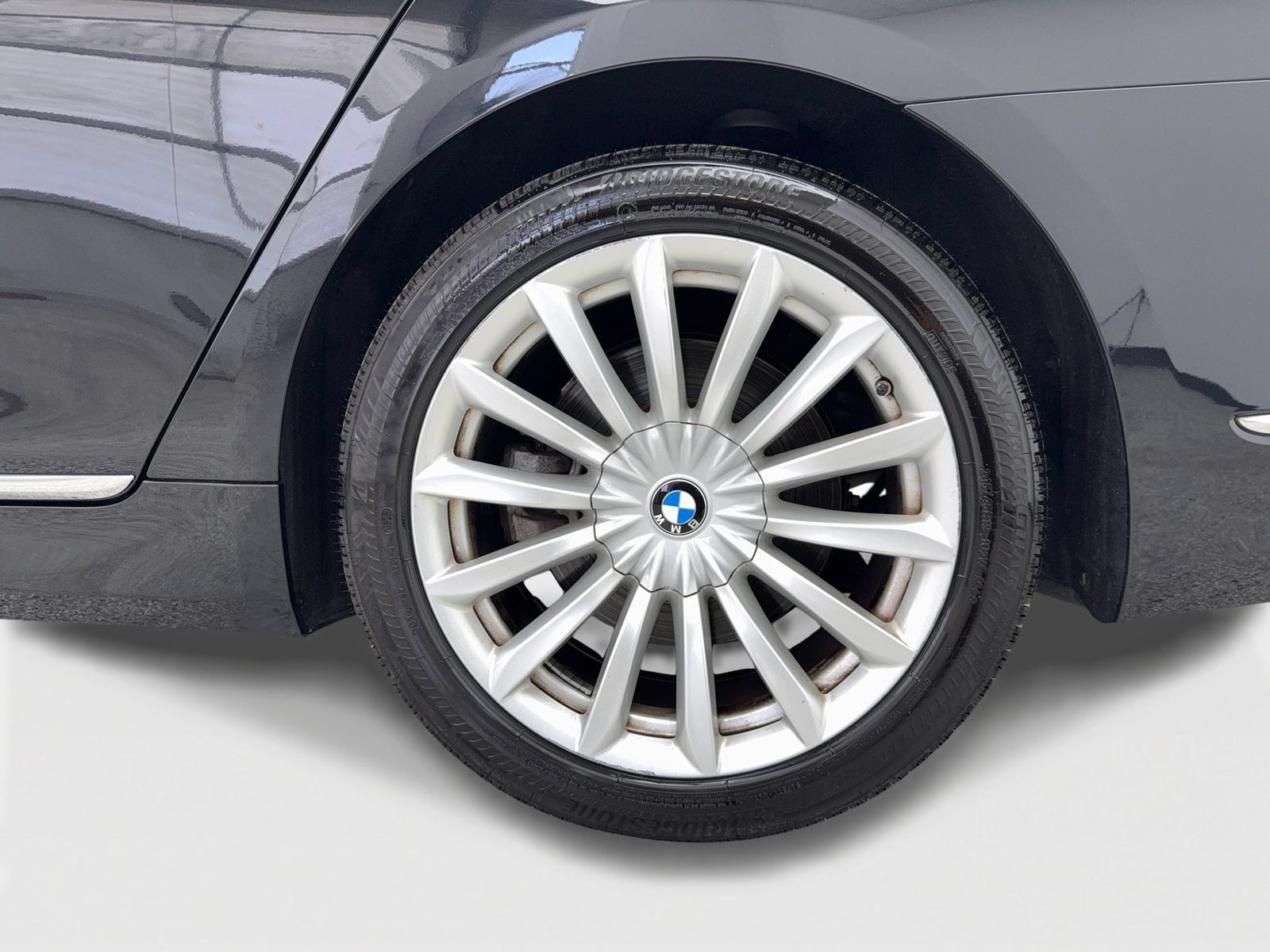 Used 2022 BMW 740i RWD image 52