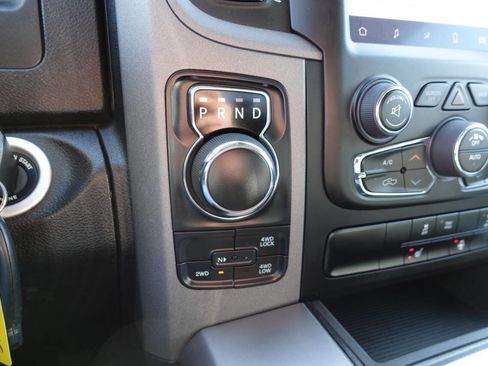 Used 2023 RAM 1500 Express w/ Wheel & Sound Group image 38