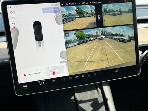 Used 2025 Tesla Model Y Long Range RWD image 28
