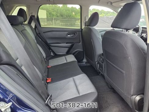 Used 2024 Nissan Rogue SV FWD image 14